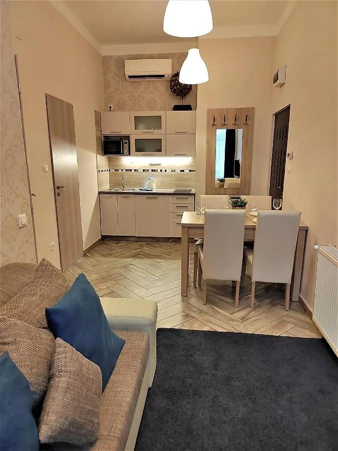 Fashionstreet Corso Apartment Budapest