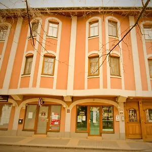 https://kemences-csarda-es-panzio.hotels-hajduszoboszlo-hungary.com