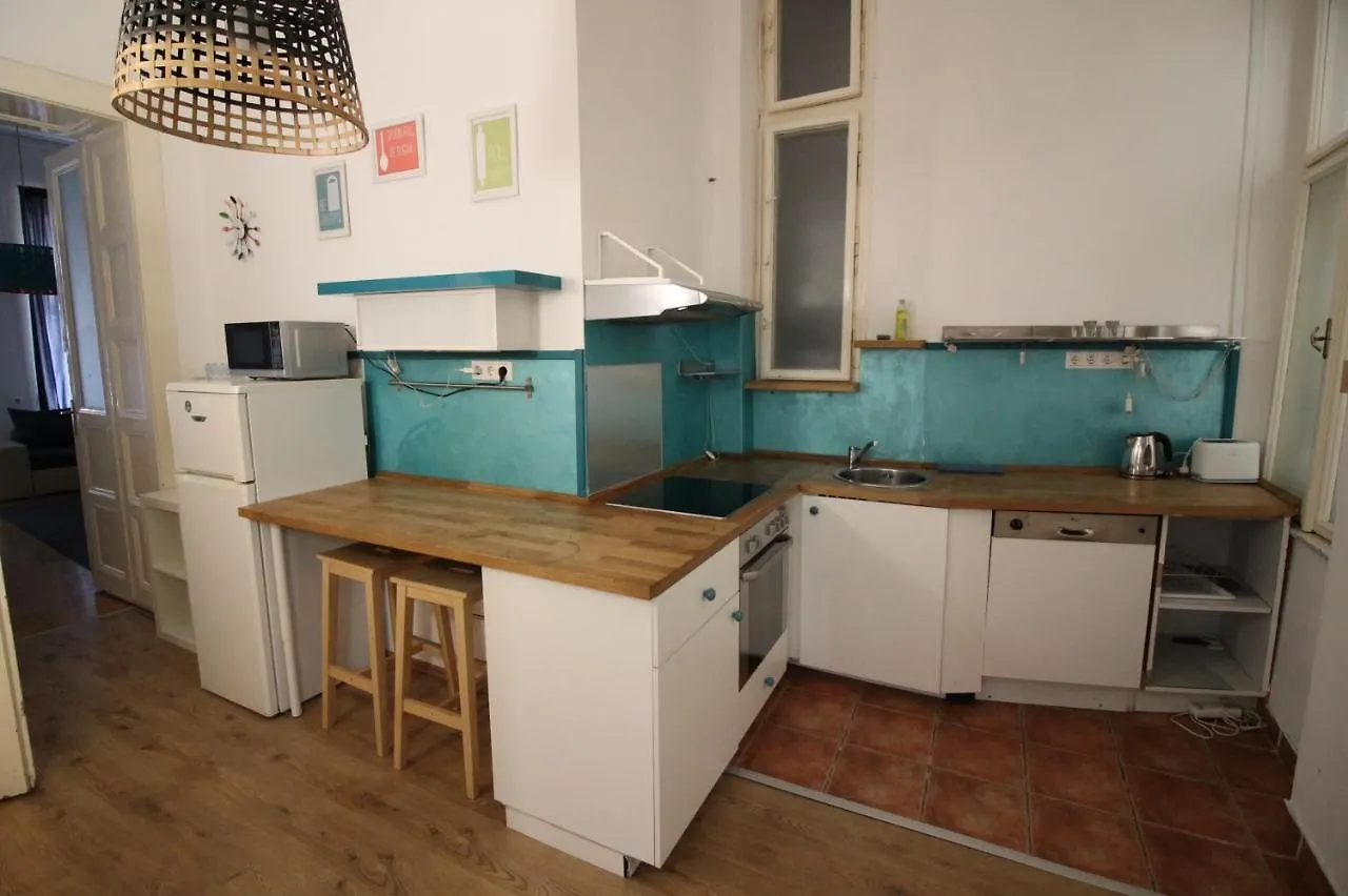 Fashionstreet Corso Apartment Budapest