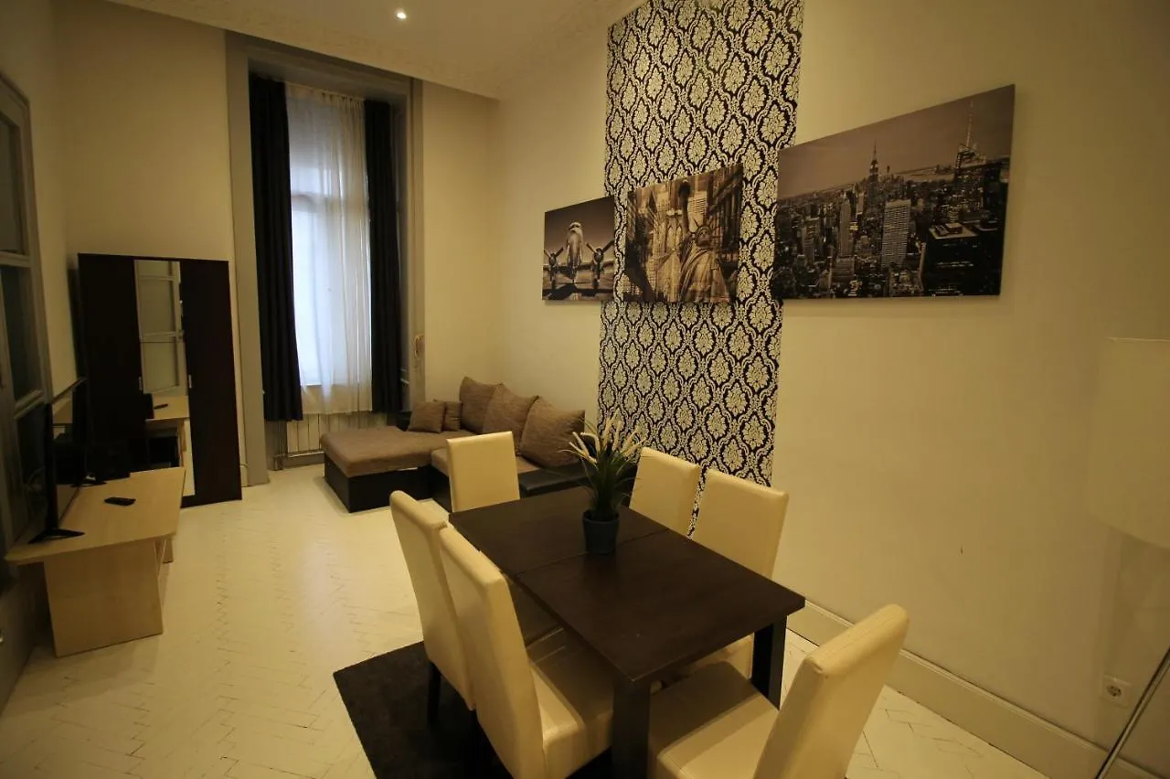 Fashionstreet Corso Apartment Budapest