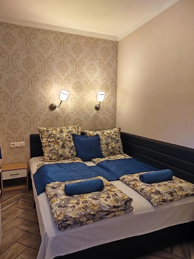 Fashionstreet Corso Apartment Budapest