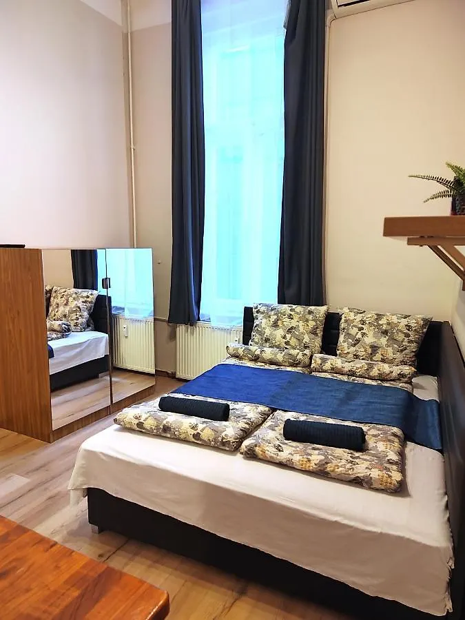 Fashionstreet Corso Apartment Budapest 0*,  Ungern
